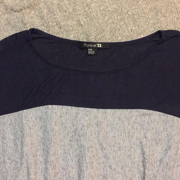 Forever 21 Top - Picture 2 of 4